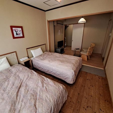 Minshuku Inn Shirahama Ekinoyado ภายนอก รูปภาพ